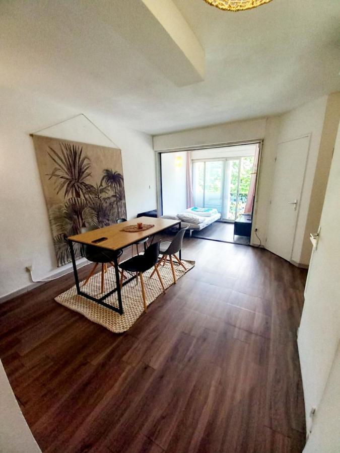 Vacances Avec Piscine Et Entree Autonome Dans Jolie Appartement Jusqu'A 4 Personnes Sérignan Exterior foto